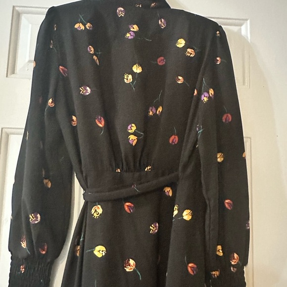 Cabi Divine Black Floral Long Sleeve Midi Dress. Size medium. - Picture 16 of 16